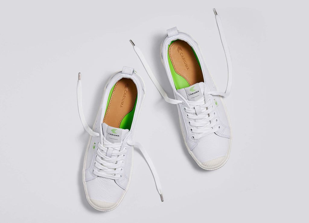 Baskets Cariuma OCA White Homme | FWD-63838646