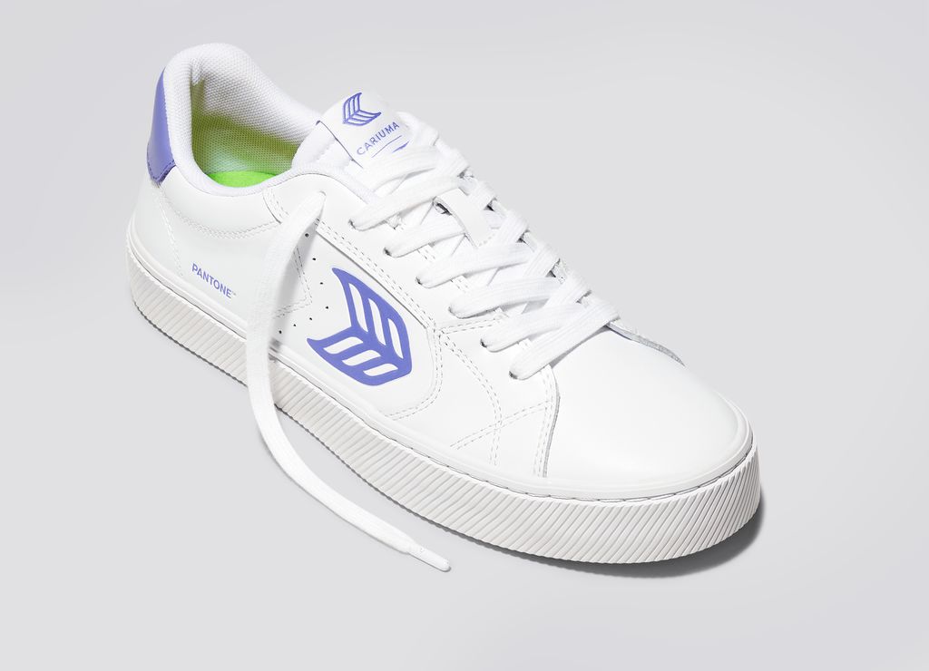 Baskets Cariuma White/Very Peri Homme | XQA-98052885